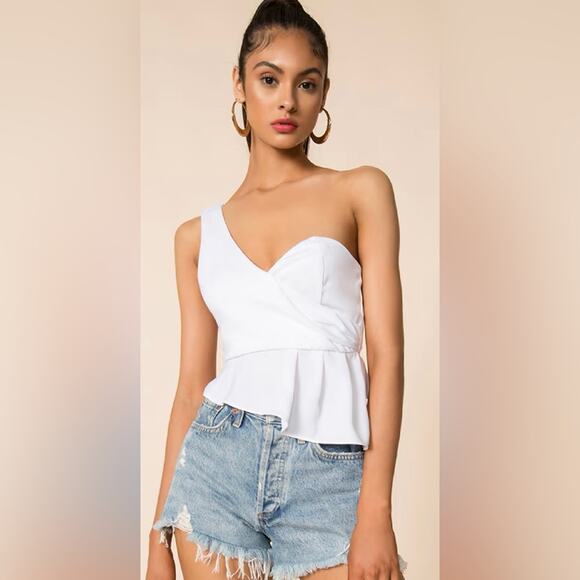 Revolve Superdown Small White Karlie One Shoulder top crop Romantic going out - Picture 5 of 12